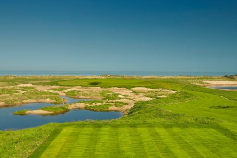 The par-5 fifth hole on Prince's redesigned Himalayas nine